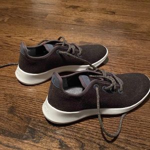 Allbirds Women’s Tree Runners sneakers Charcoal
